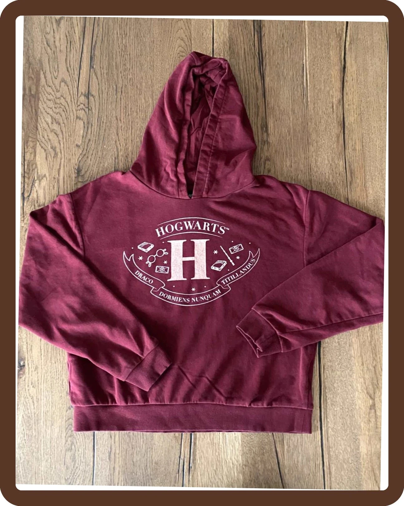 Sweat à capuche bordeaux 12/14 ans Harry Potter Hogwarts – excellent état